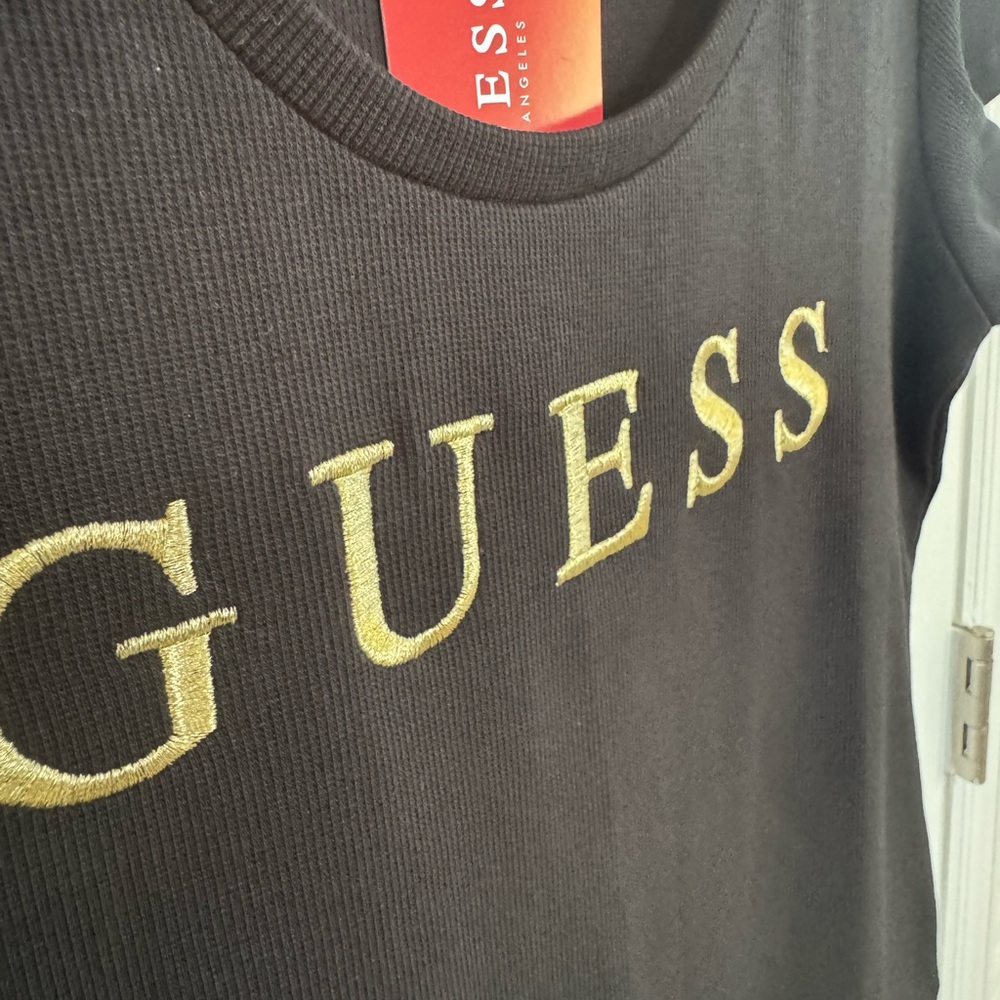 Guess Embroidered Logo Ribbed T-Shirt - Picture 2 of 5